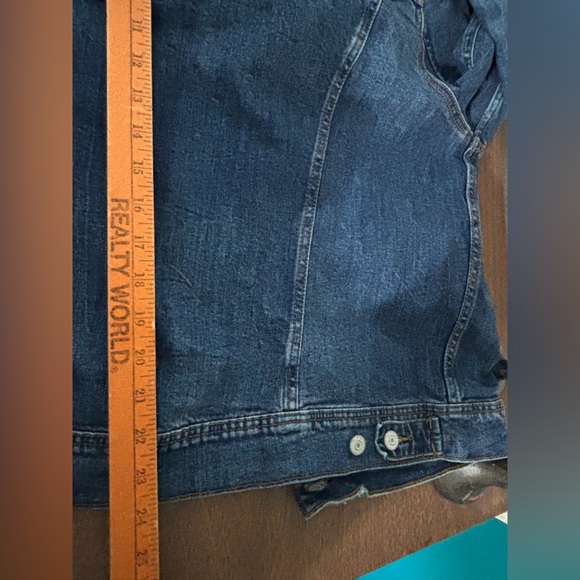 Old Navy Blue Denim Jean Jacket - Picture 9 of 9